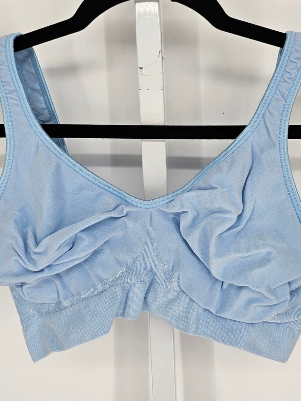Vintage Hanes Womens Sz M Wire Free T Shirt Bra Full Coverage Light Blue